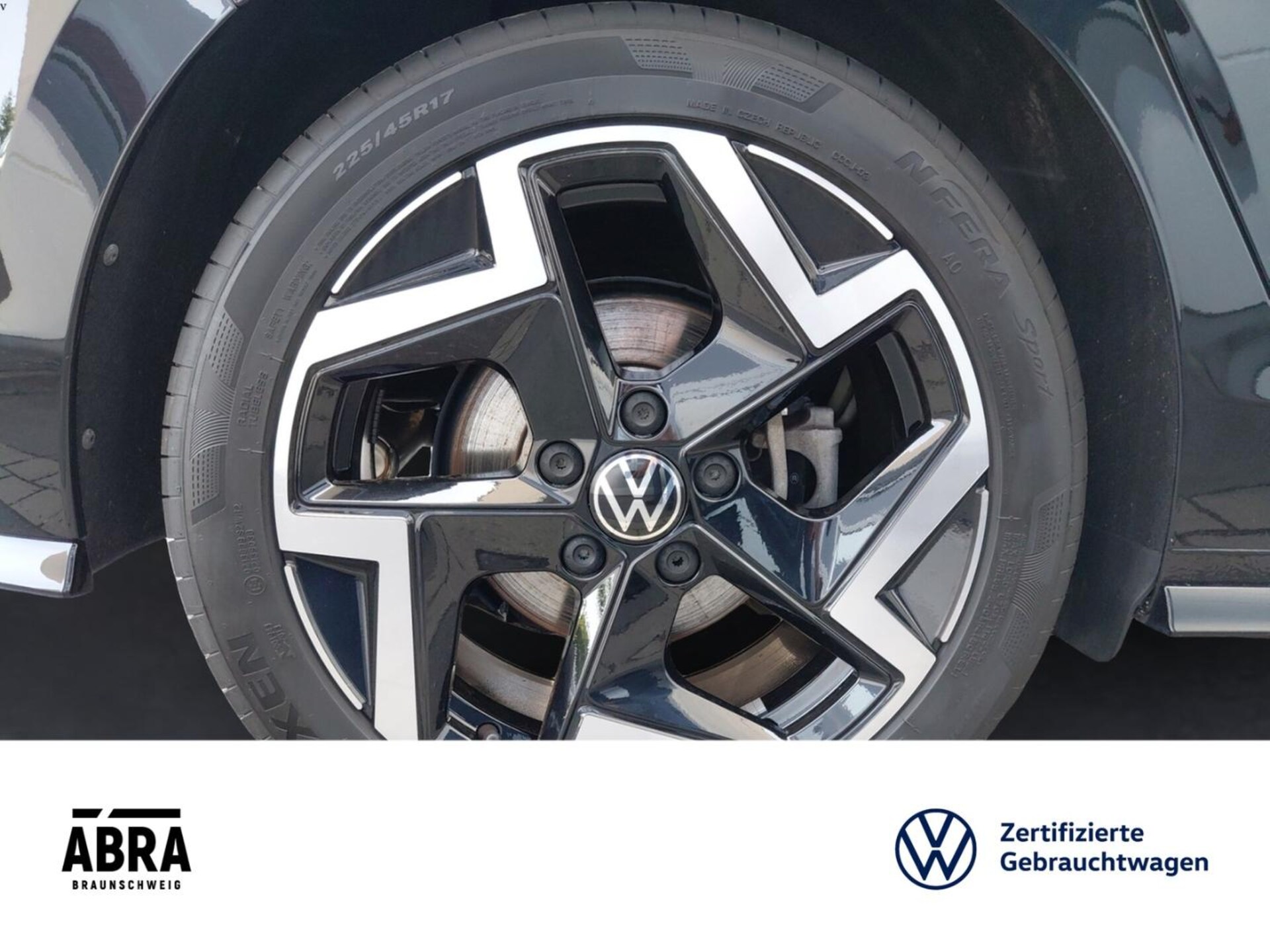 Volkswagen Golf R-Line