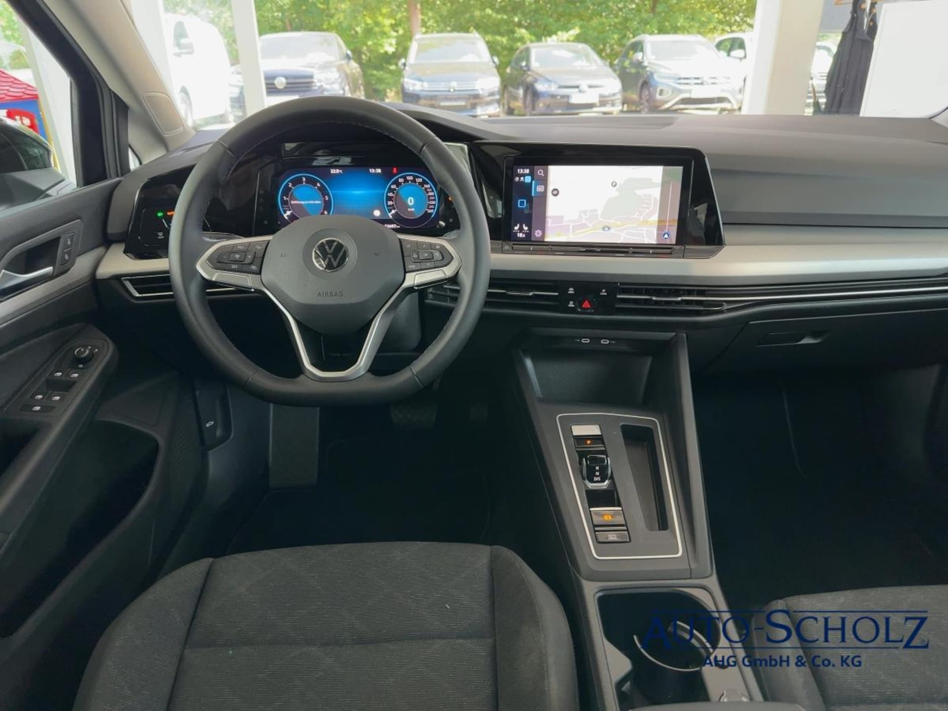 Volkswagen Golf Variant Life