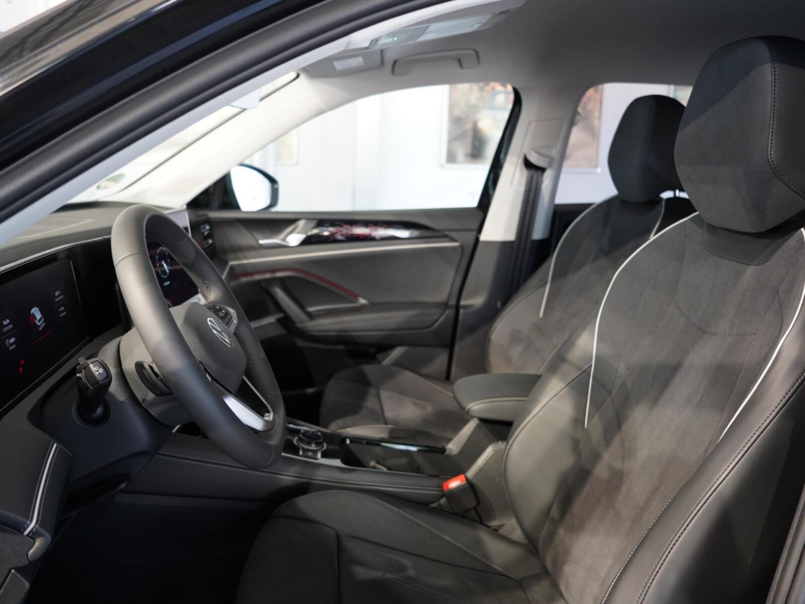 Volkswagen Tiguan – Bild 11