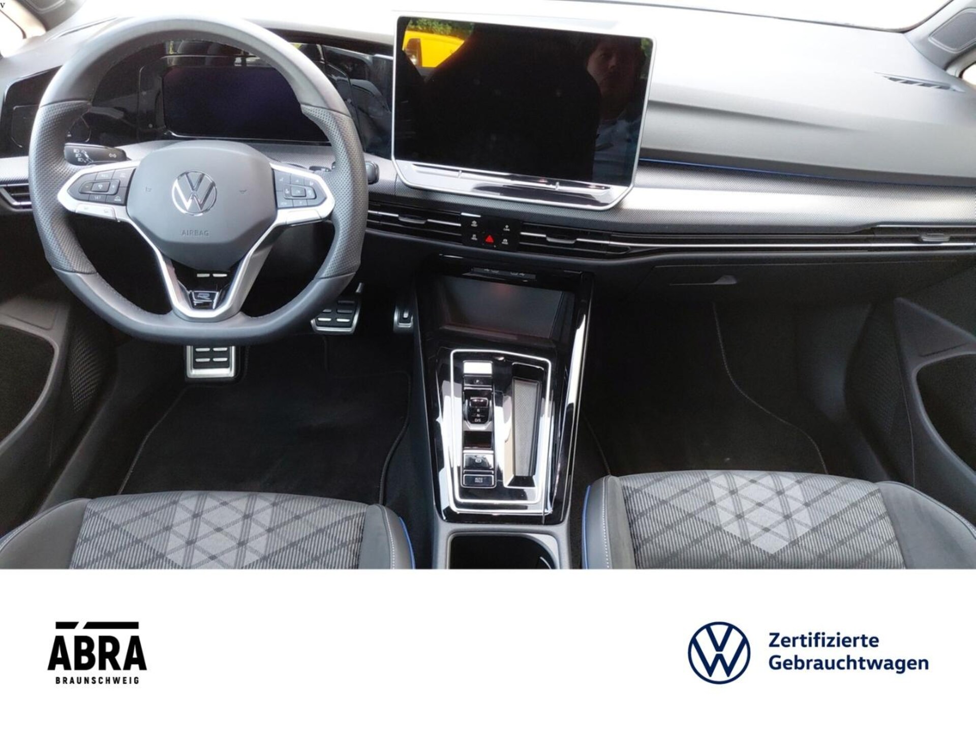 Volkswagen Golf R-Line