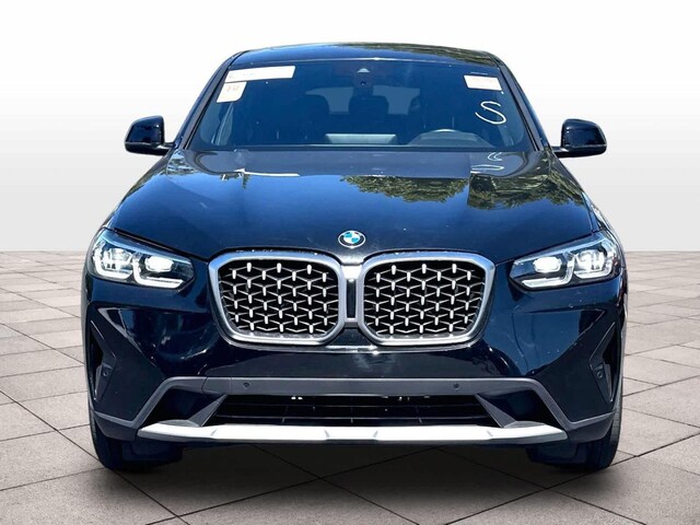 2023 BMW X4