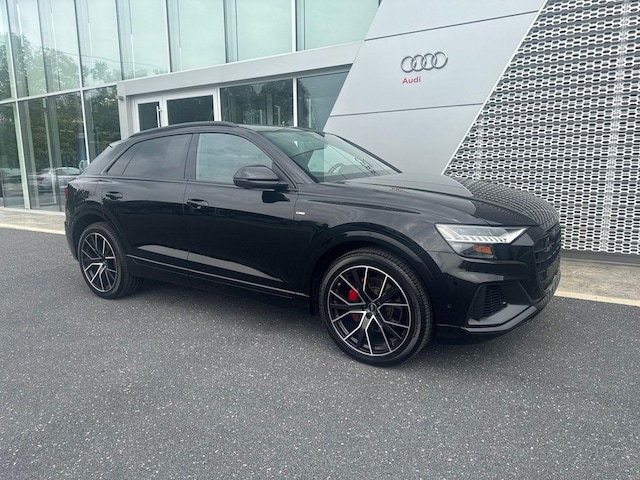 Photo of 2022 Audi Q8 