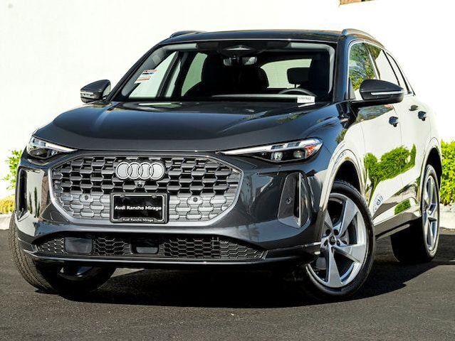 Photo of 2025 Audi Q5