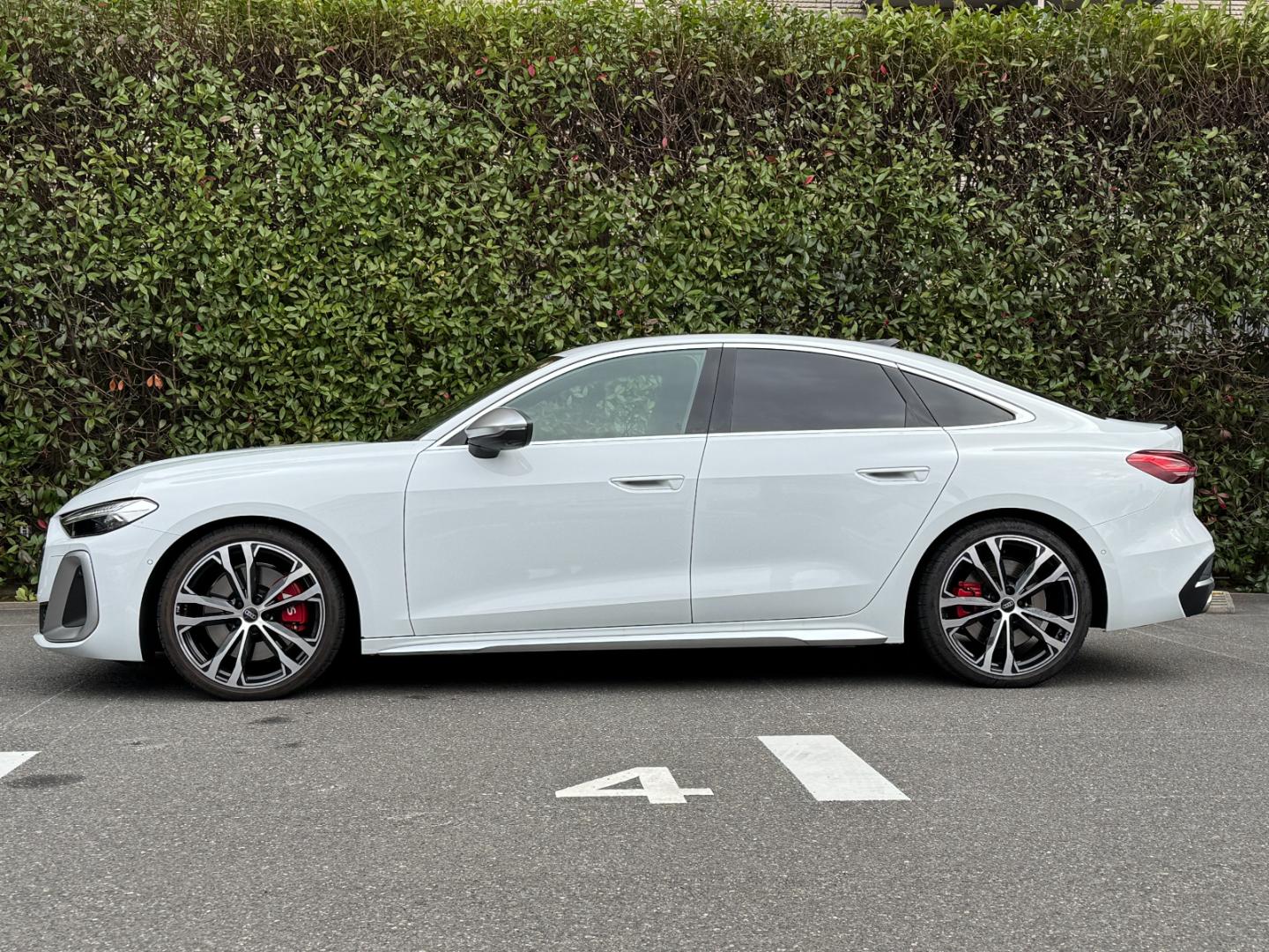 Audi S5 Sedan S5 Sedan TFSI 270 kW S tronic for more details contact your dealer