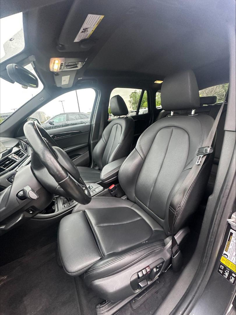 Used 2018 BMW X1 28i with VIN WBXHT3C38J5L29683 for sale in Minneapolis, Minnesota