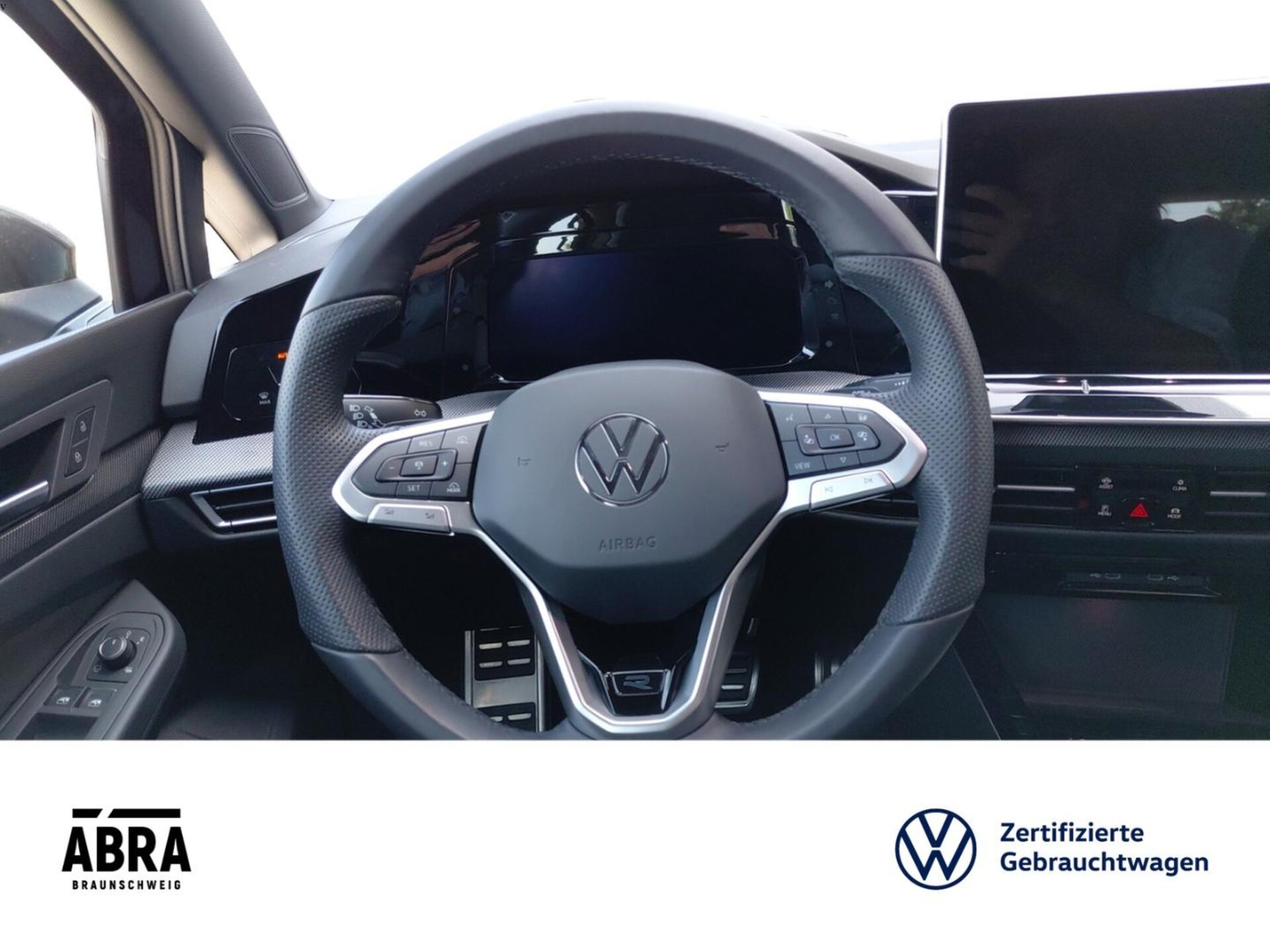 Volkswagen Golf R-Line