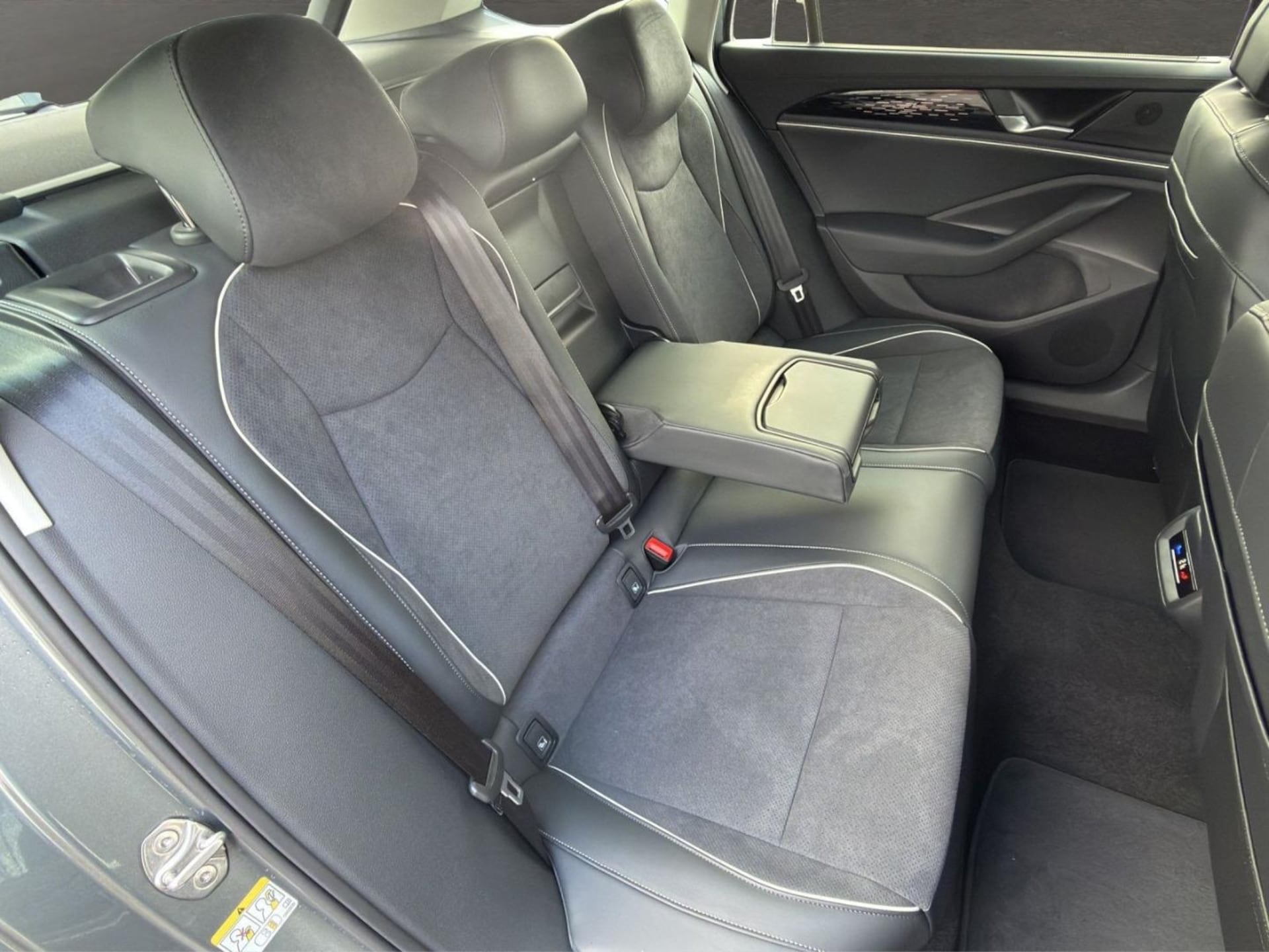 Volkswagen Passat Elegance