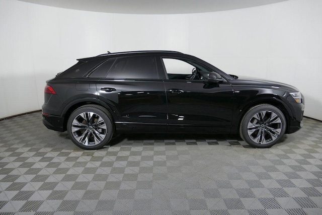 2026 Audi Q8