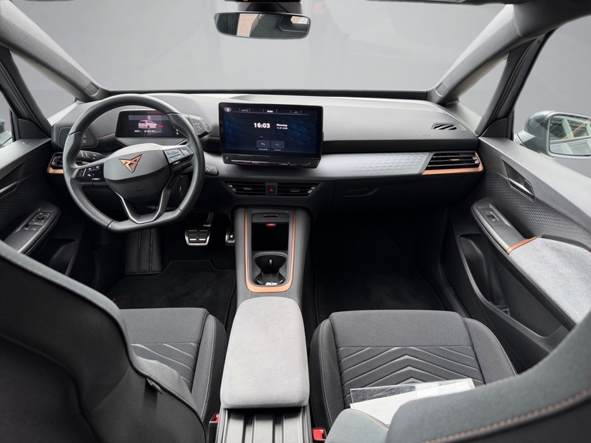 CUPRA Born