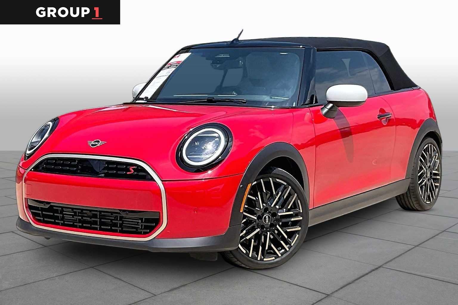 2025 MINI Convertible Cooper S Signature's photo