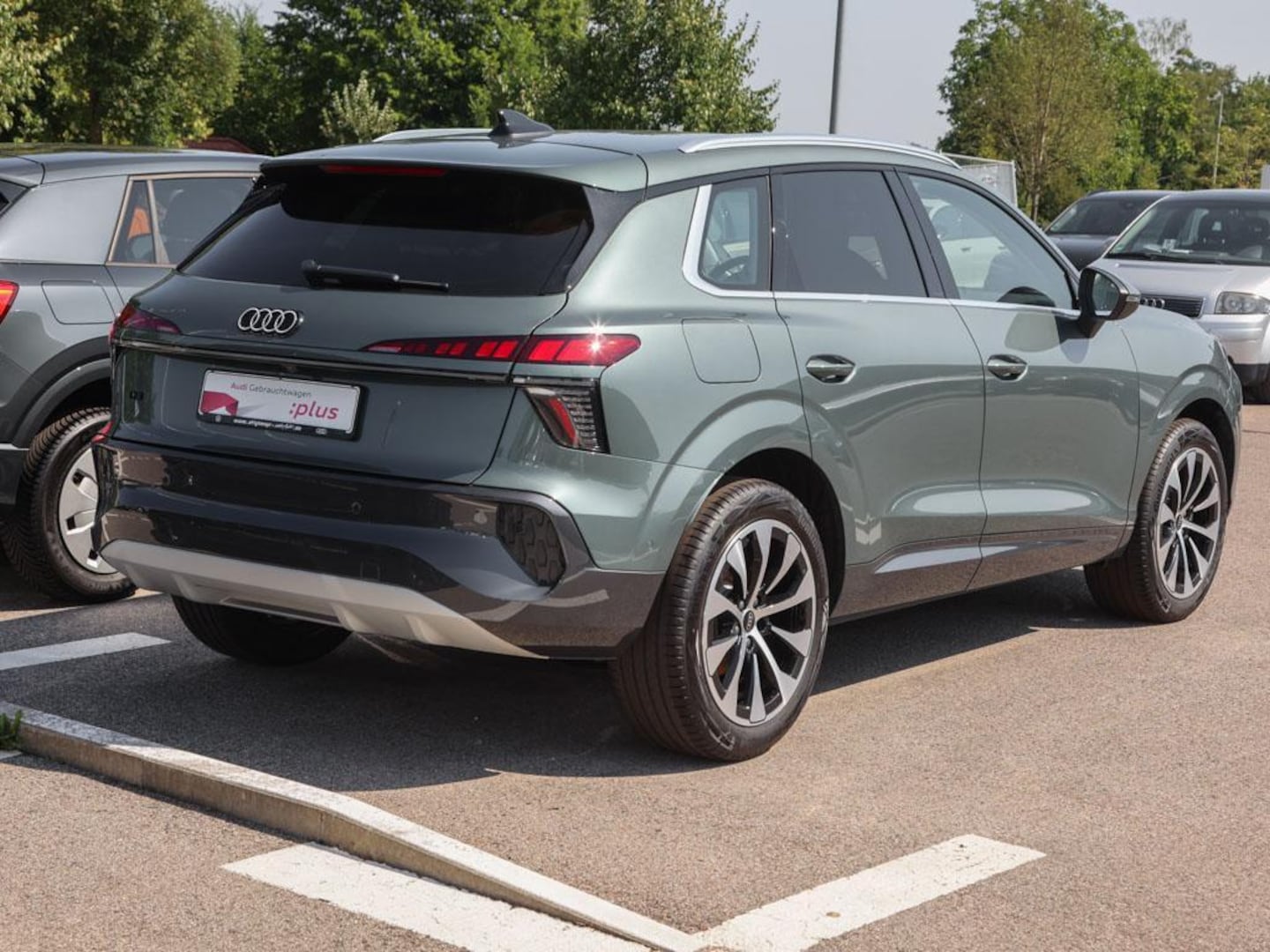 Bild über Audi Q3 SUV TDI 110 kW S tronic - für weitere Informationen kontaktieren Sie den Audi Partner