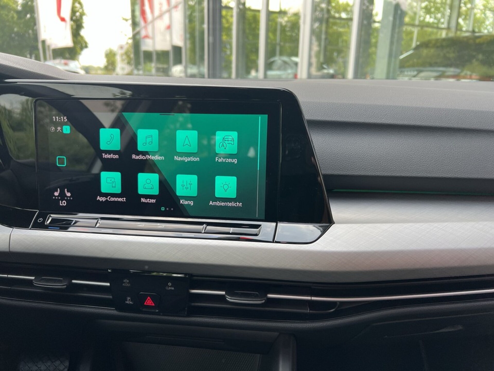 Volkswagen Golf Variant Life