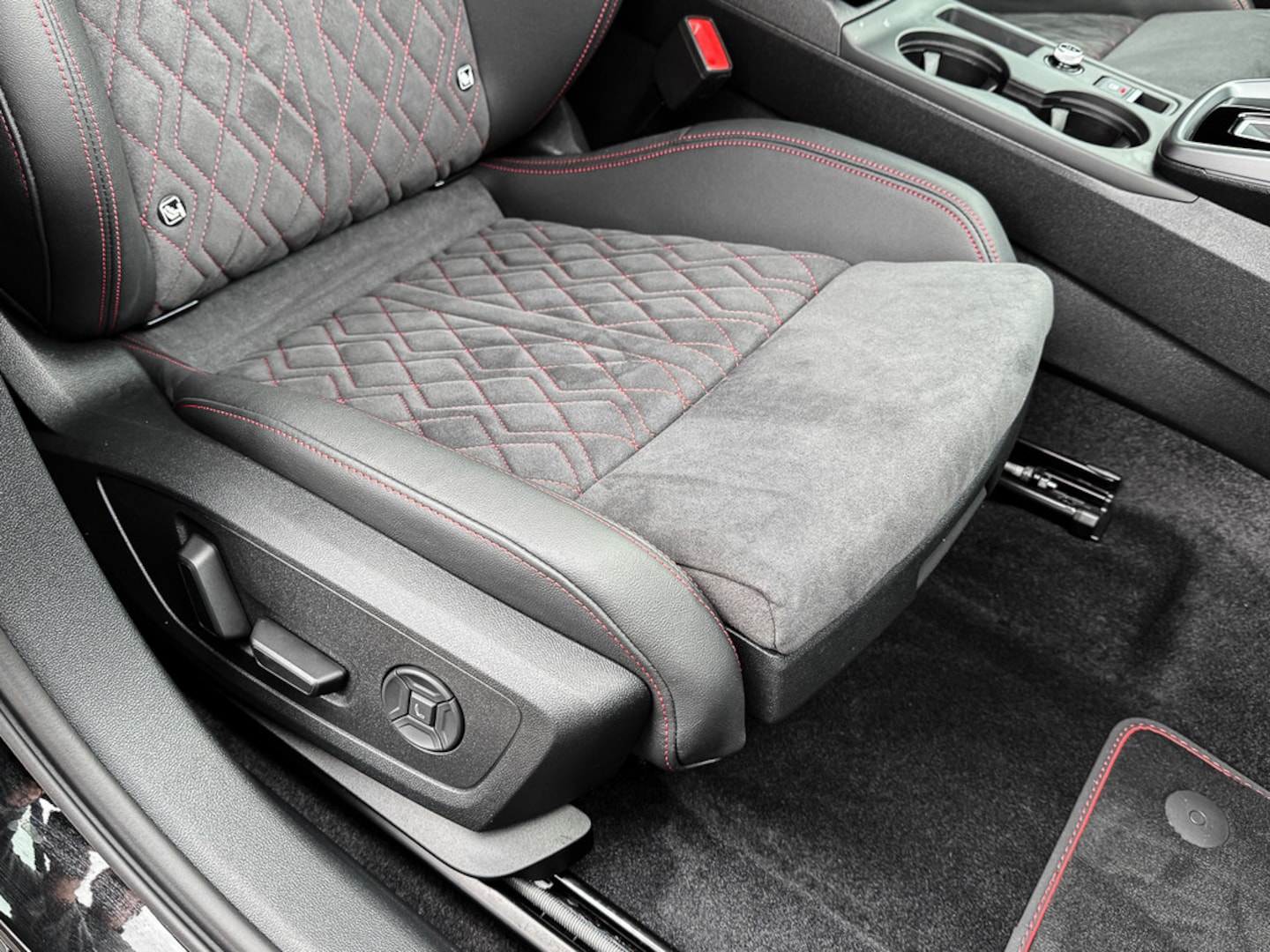 Bild über Audi A3 Sportback TFSI e TFSI e 150 kW S tronic - für weitere Informationen kontaktieren Sie den Audi Partner