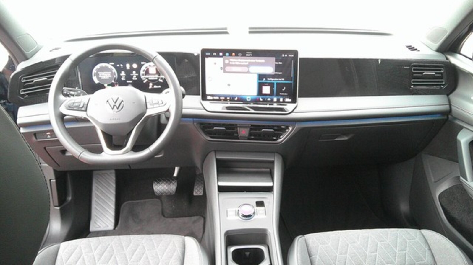 Volkswagen Tiguan – Bild 11
