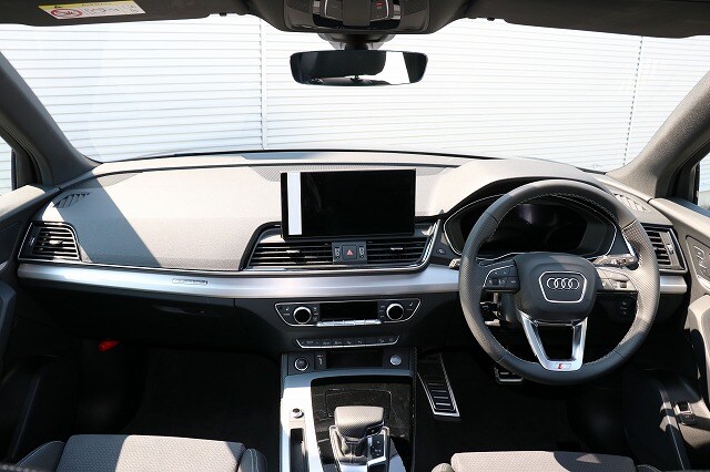 Image about Audi Q5 40 TDI quattro S line 150(204) kW(PS) S tronic