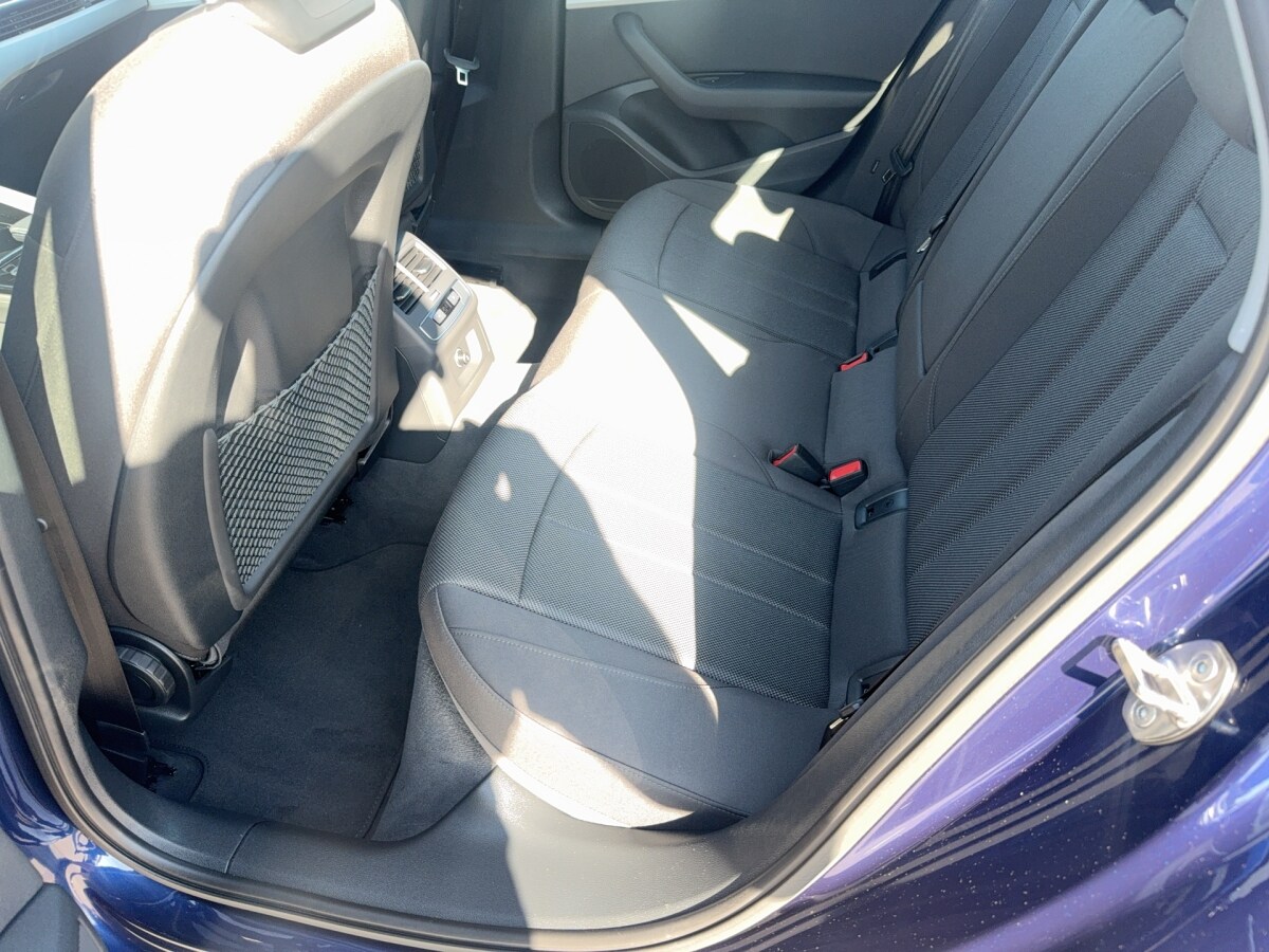 Image about Audi A4 Limousine 35 TFSI S tronic