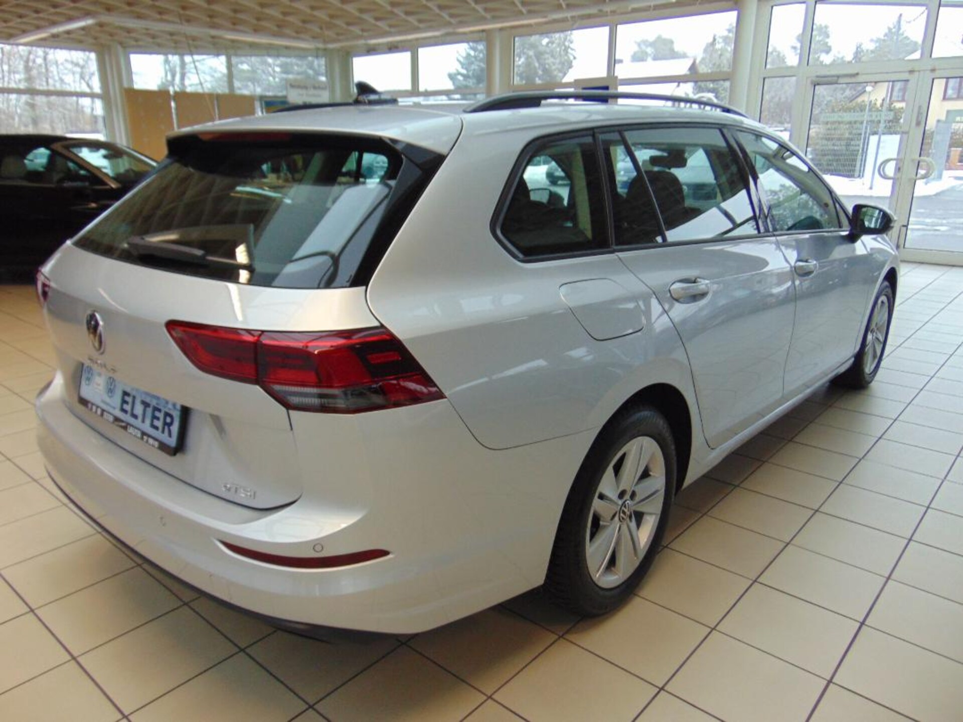 Volkswagen Golf Variant Life