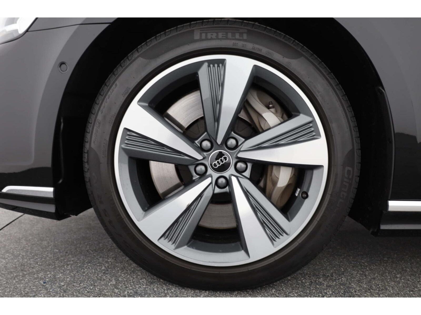 Audi A8 L – Bild 8