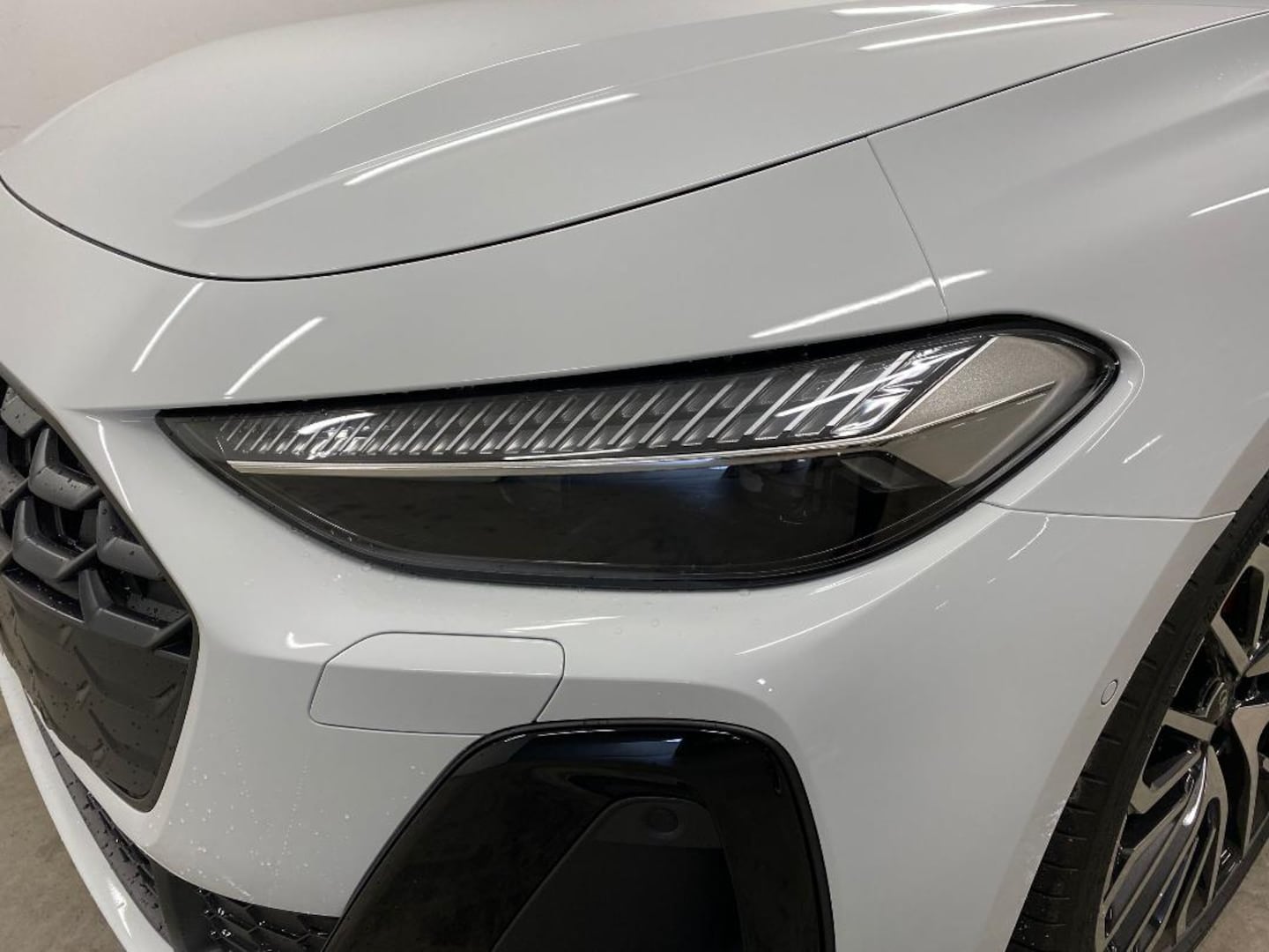 Bild über Audi A5 Avant e-hybrid e-hybrid quattro 270 kW S tronic - für weitere Informationen kontaktieren Sie den Audi Partner
