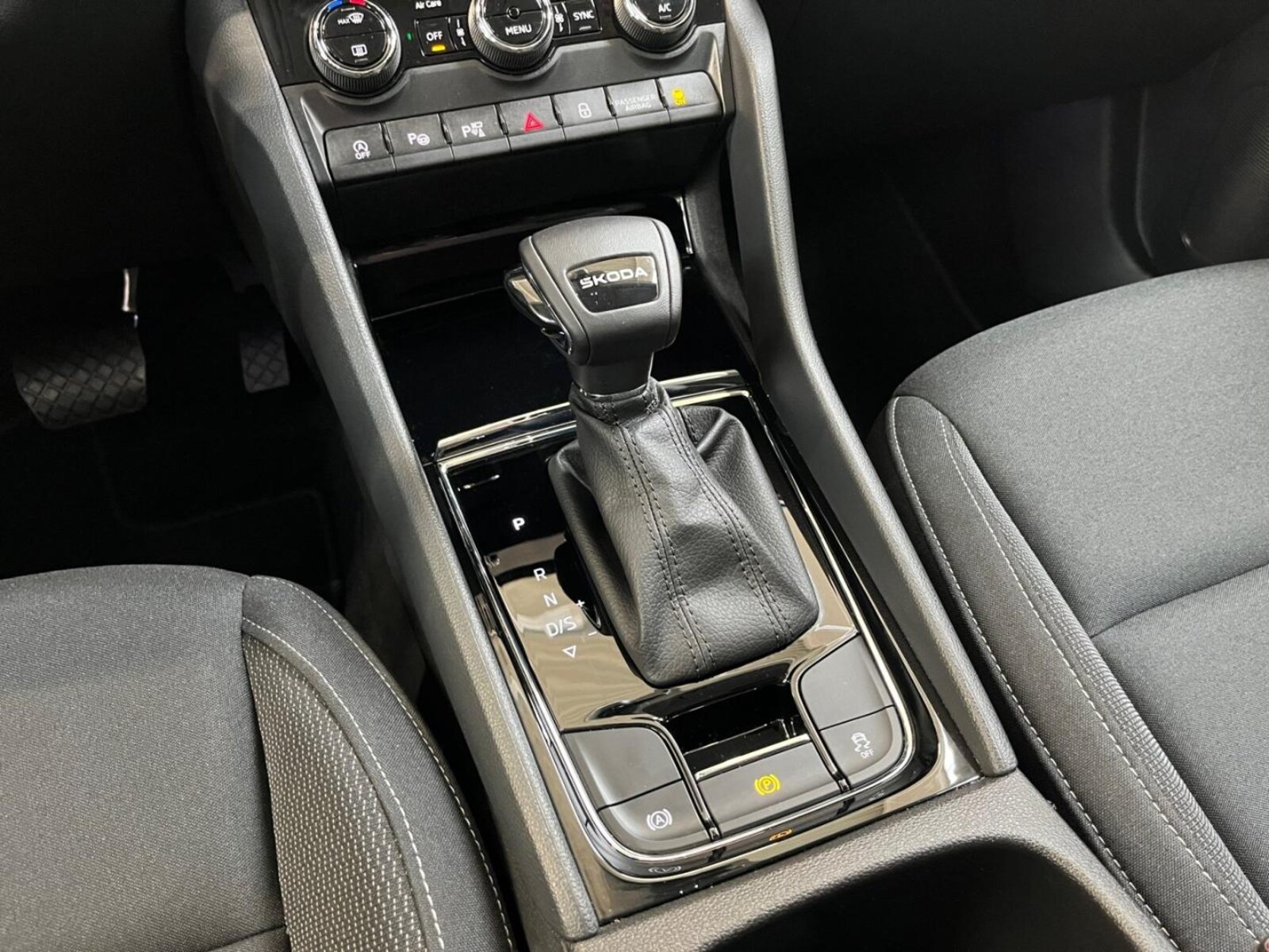 Škoda Karoq – Bild 9