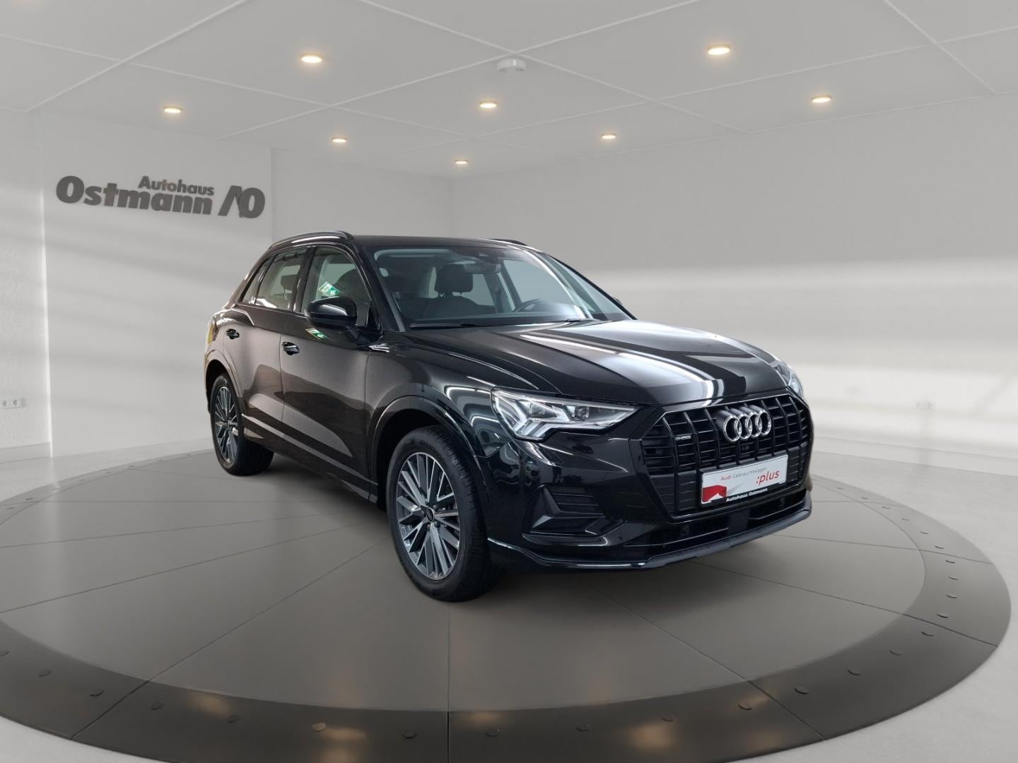 Bild über Audi Q3 advanced 40 TFSI quattro S tronic - für weitere Informationen kontaktieren Sie den Audi Partner
