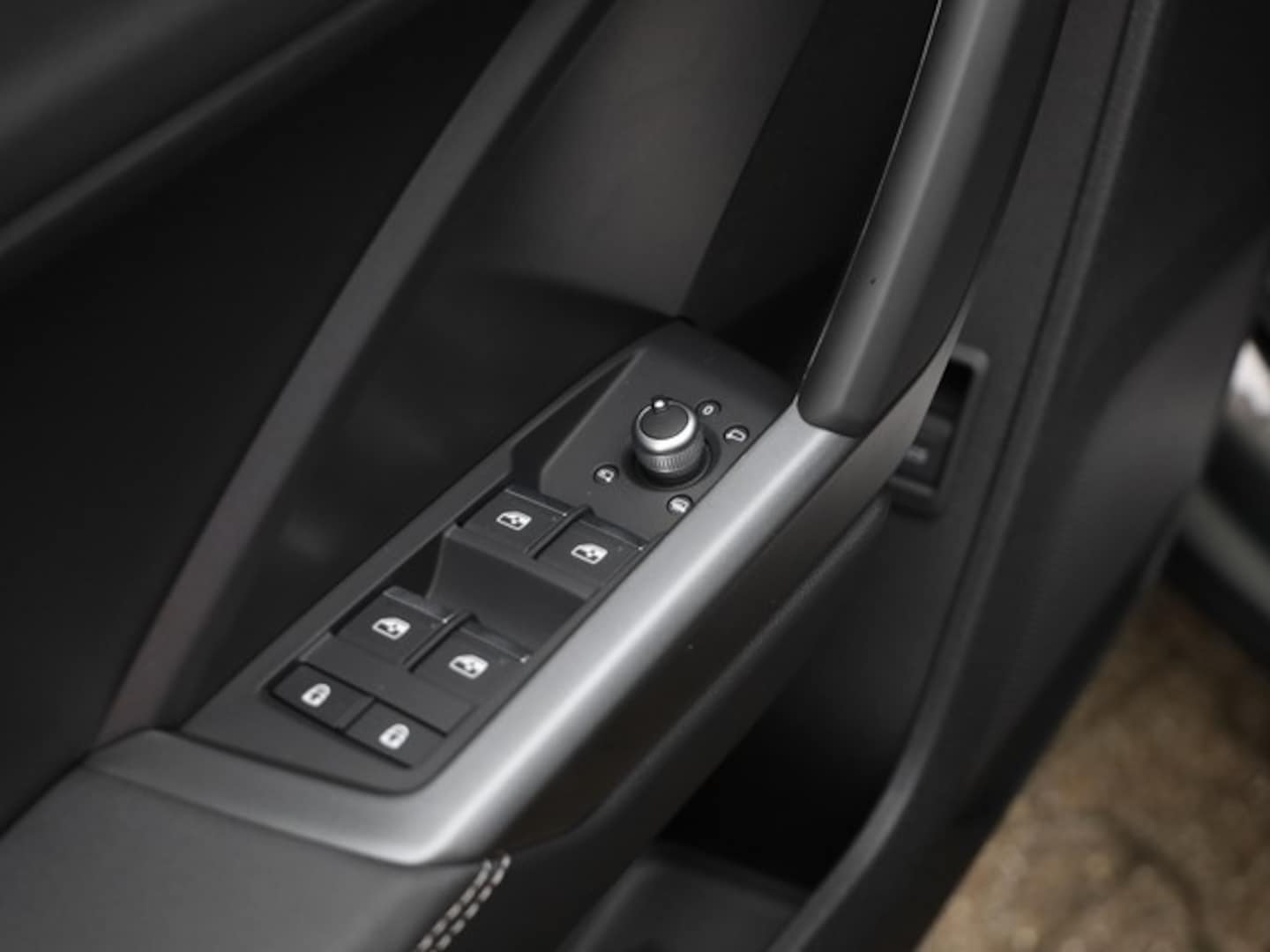 Bild über Audi Q3 TFSI 110 kW S tronic - für weitere Informationen kontaktieren Sie den Audi Partner