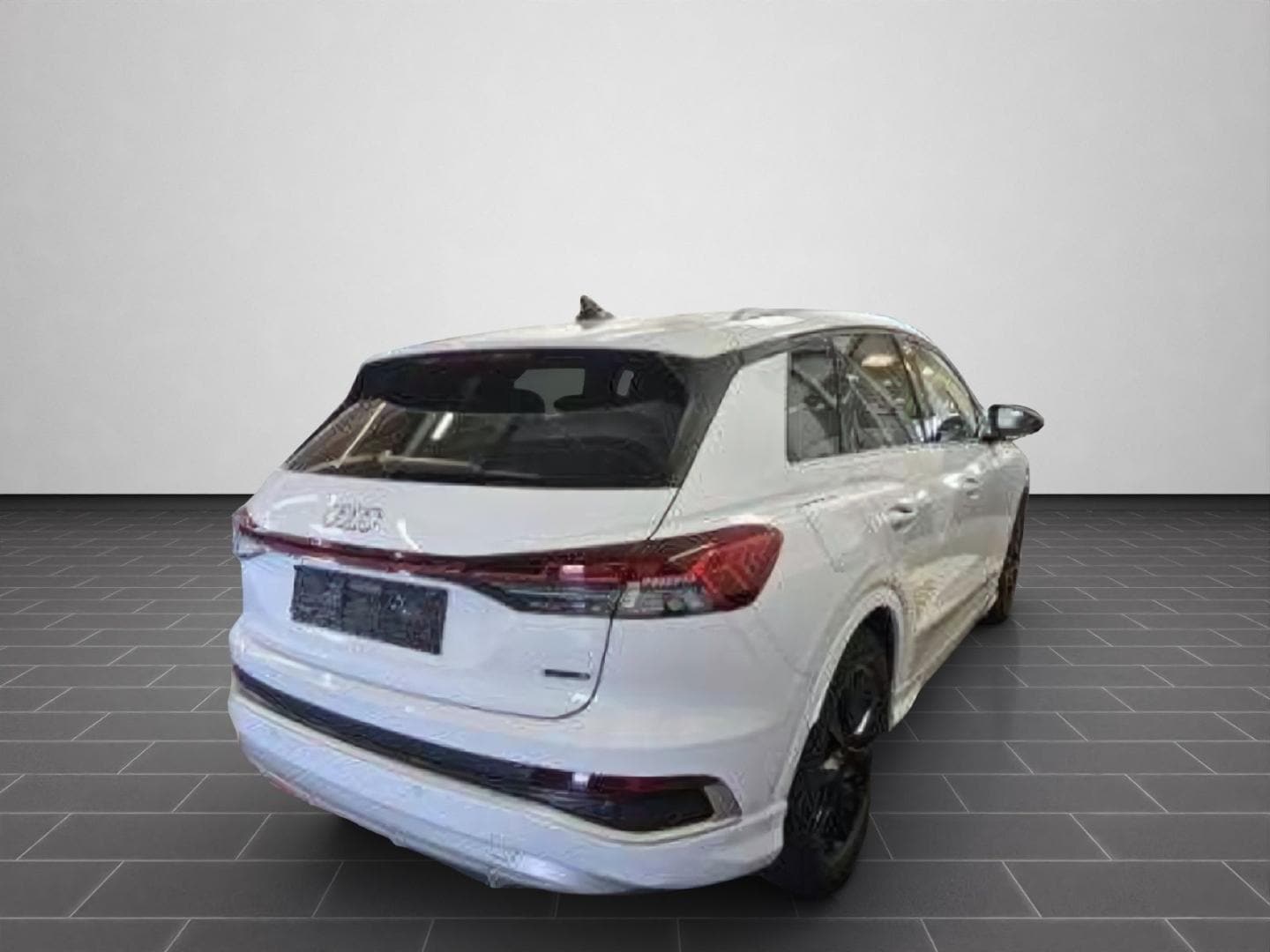 Bild über Audi Q4 e-tron 50 e-tron quattro - für weitere Informationen kontaktieren Sie den Audi Partner