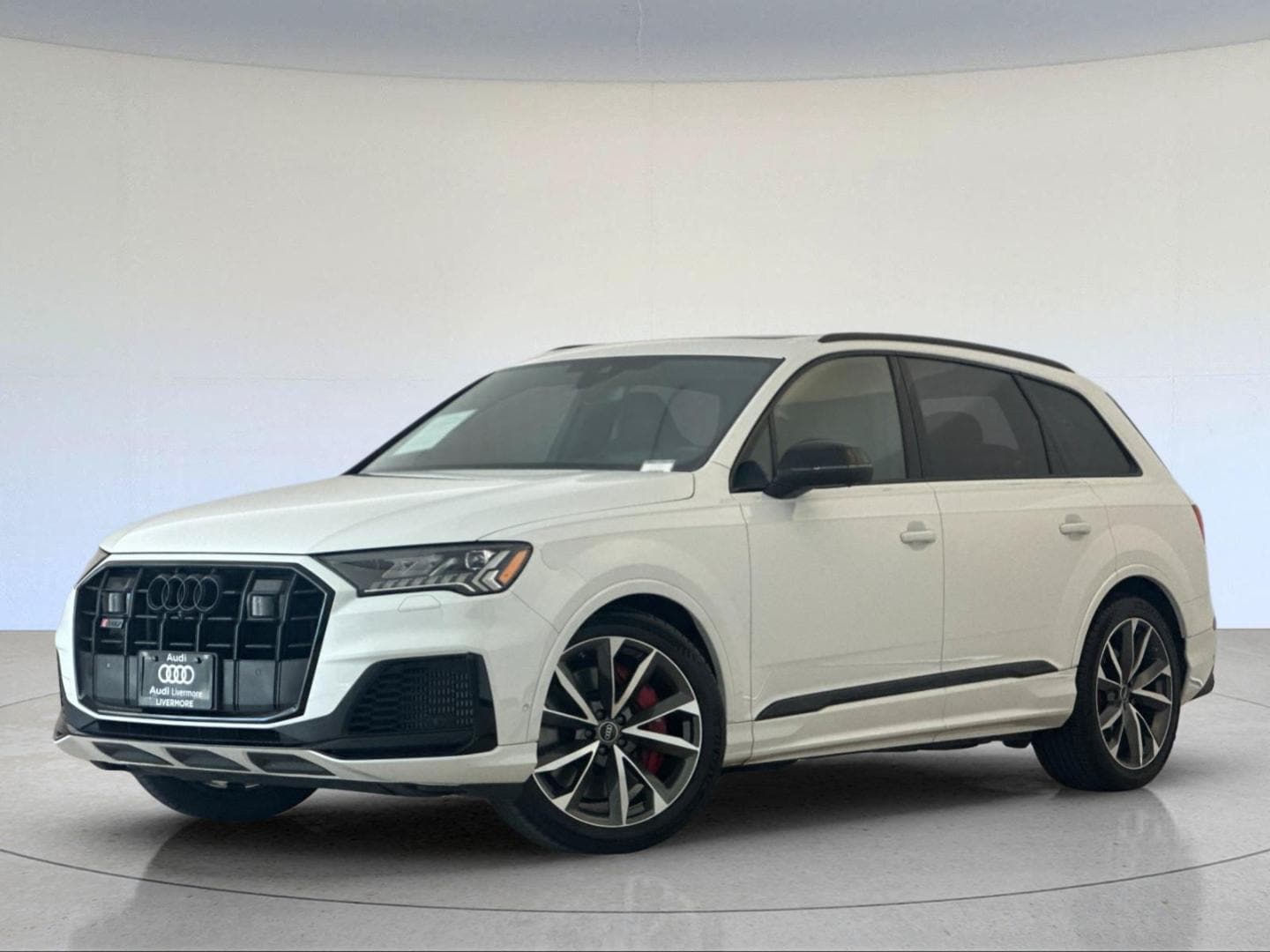 2023 Audi SQ7