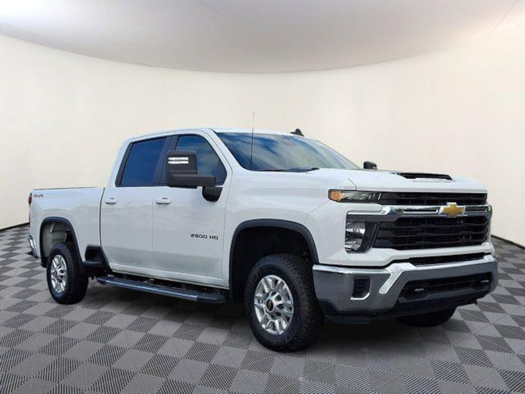 2024 Chevrolet Silverado