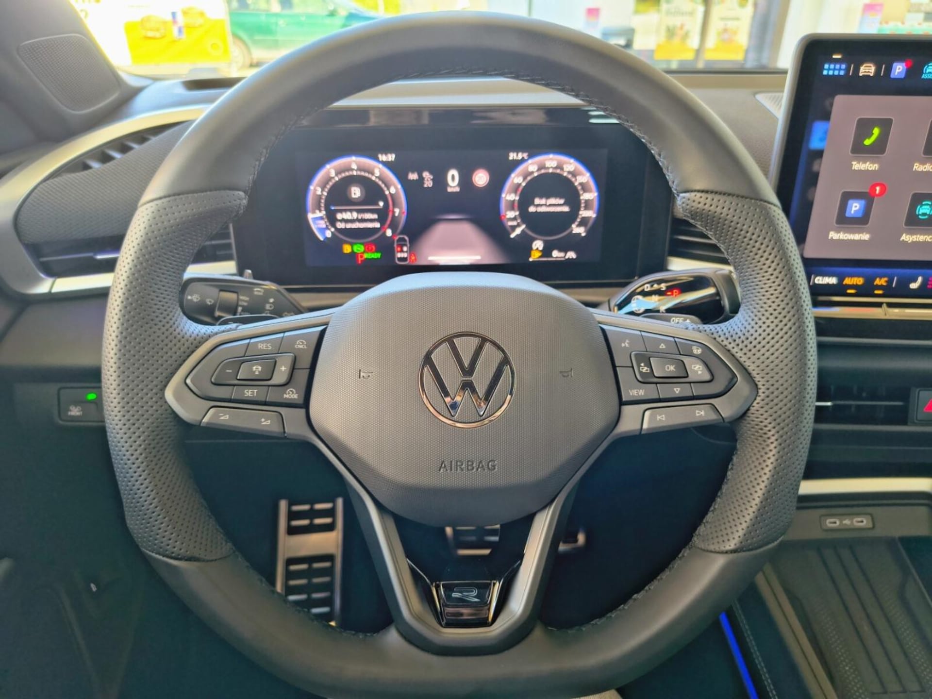 Volkswagen Nowy T-Roc R-Line