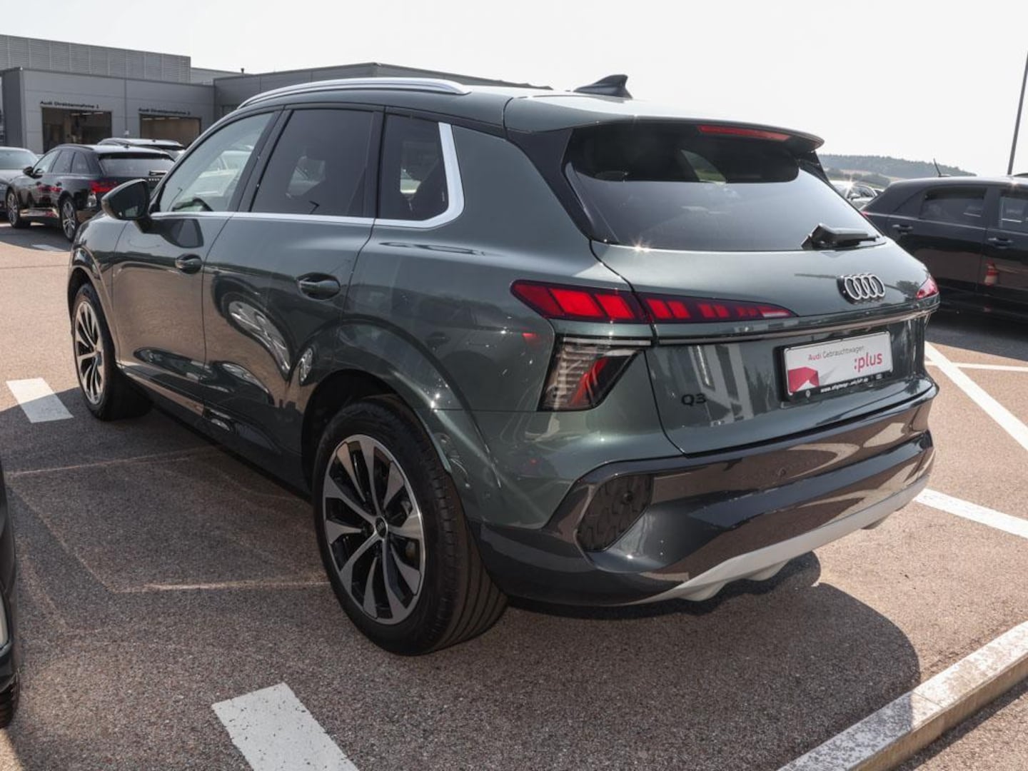 Bild über Audi Q3 SUV TDI 110 kW S tronic - für weitere Informationen kontaktieren Sie den Audi Partner