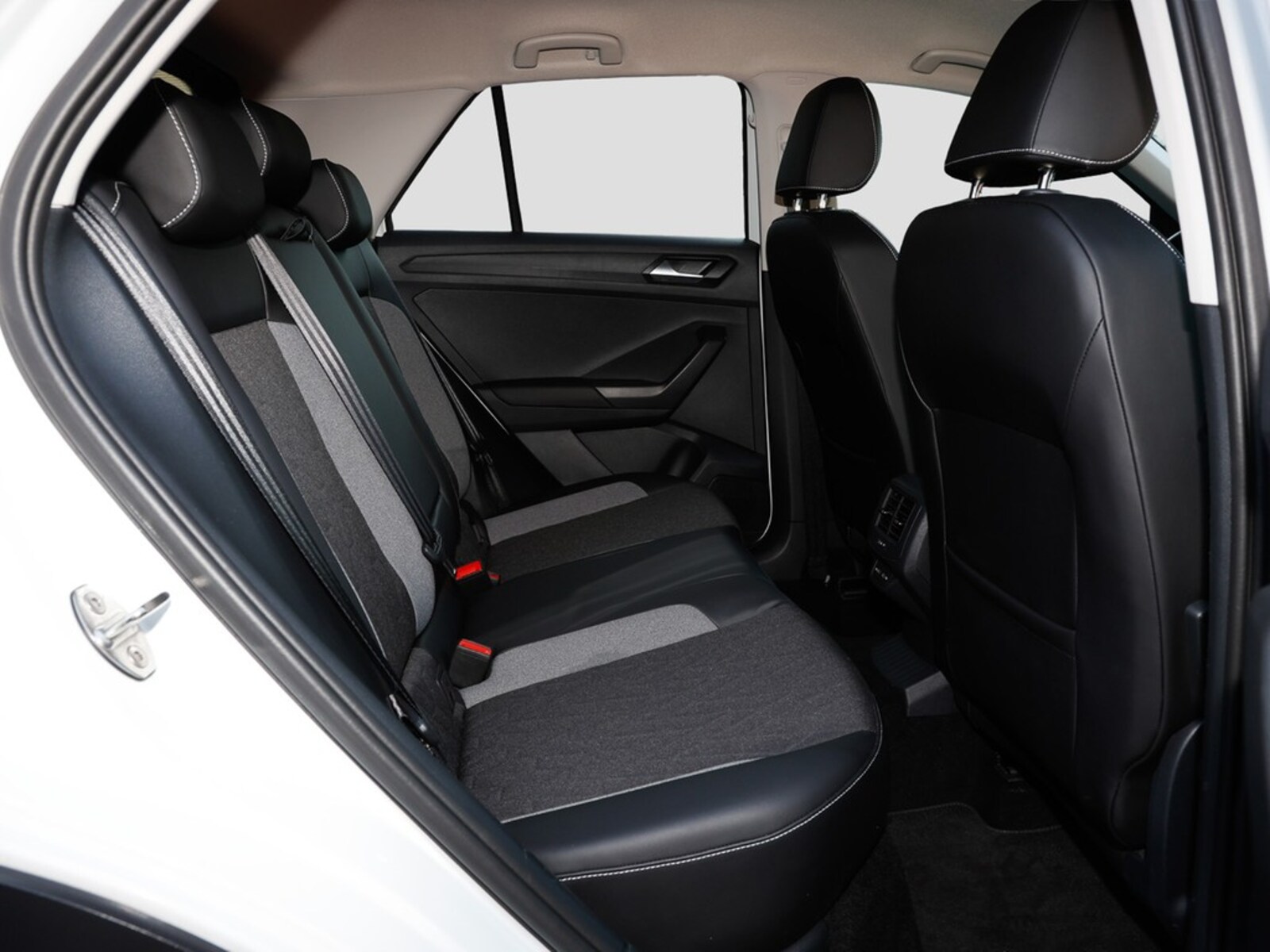 Volkswagen T-Roc – Bild 11