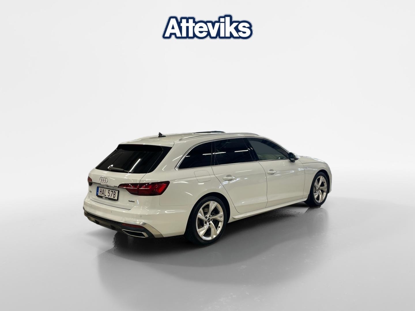 Bild som visar Audi A4 Avant A4 Avant 40 TFSI quattro S line 204 hk S tronic - för mer information kontakta din Audi Partner