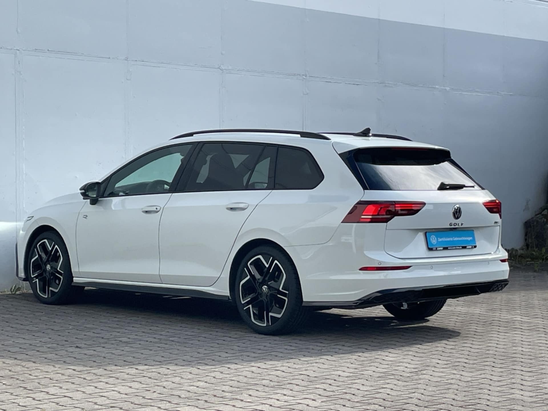 Volkswagen Golf Variant R-Line