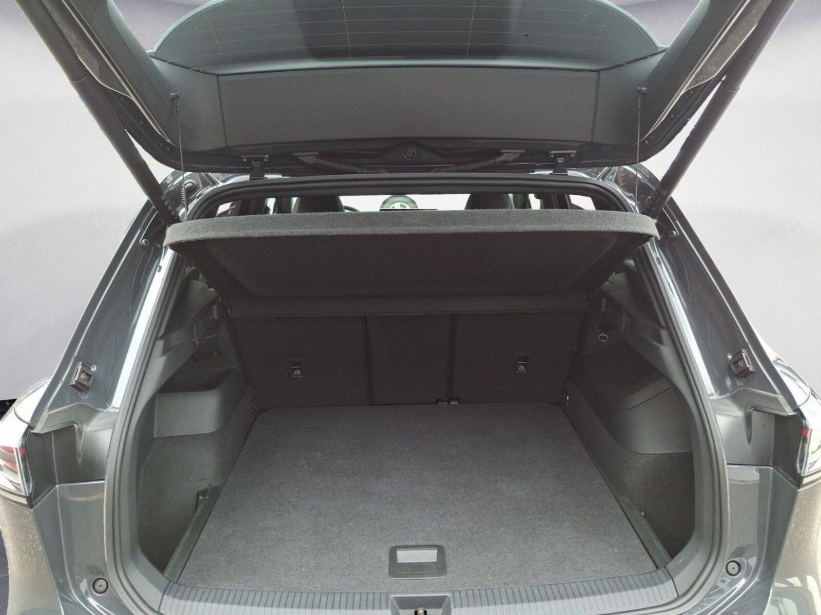 Volkswagen Tiguan – Bild 15