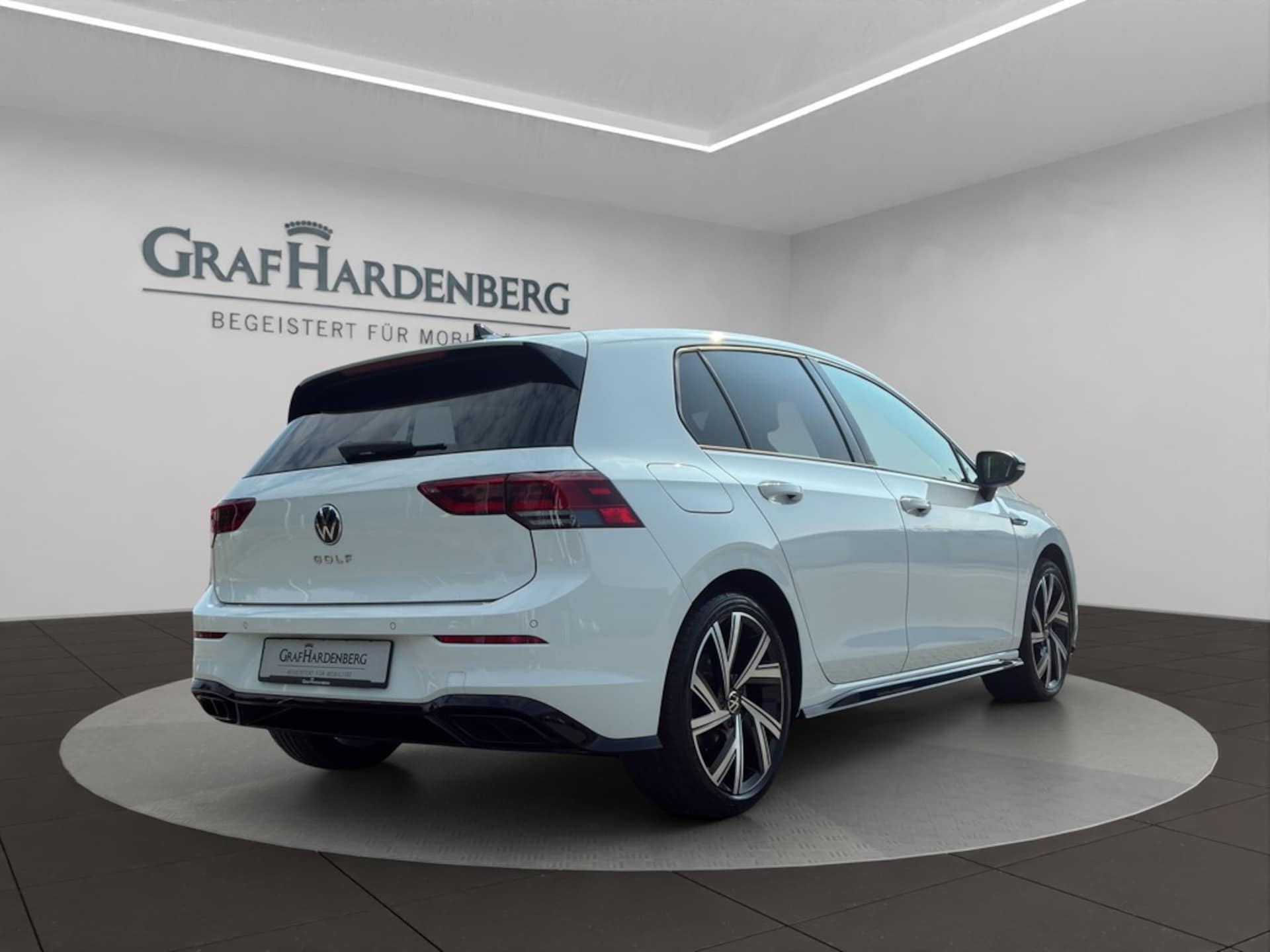 Volkswagen Golf R-Line