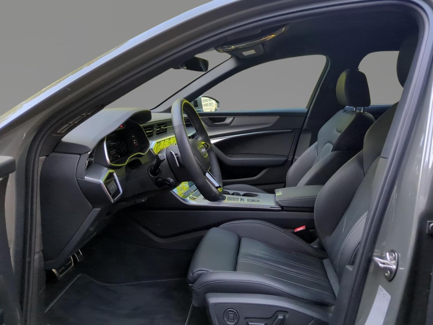 Bild über Audi A6 Avant TFSI e S line 55 TFSI e quattro S tronic - für weitere Informationen kontaktieren Sie den Audi Partner