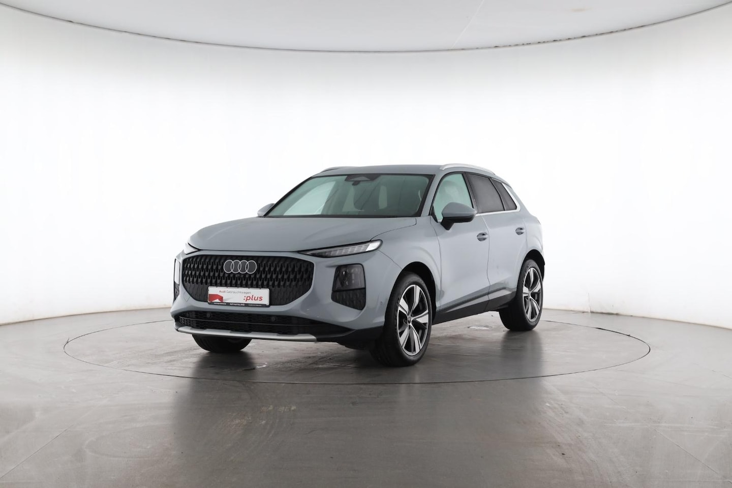 Bild über Audi Q3 SUV TDI 110 kW S tronic - für weitere Informationen kontaktieren Sie den Audi Partner