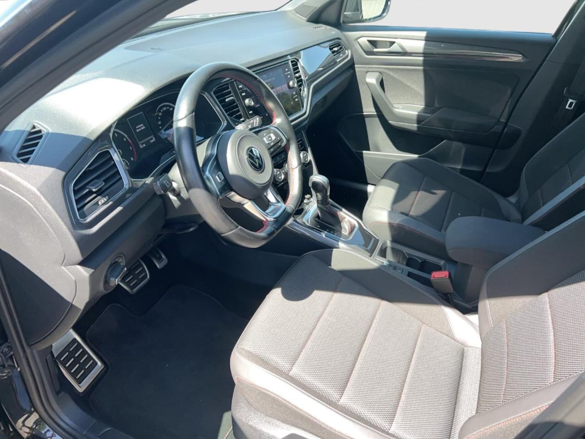 Volkswagen T-Roc Sport