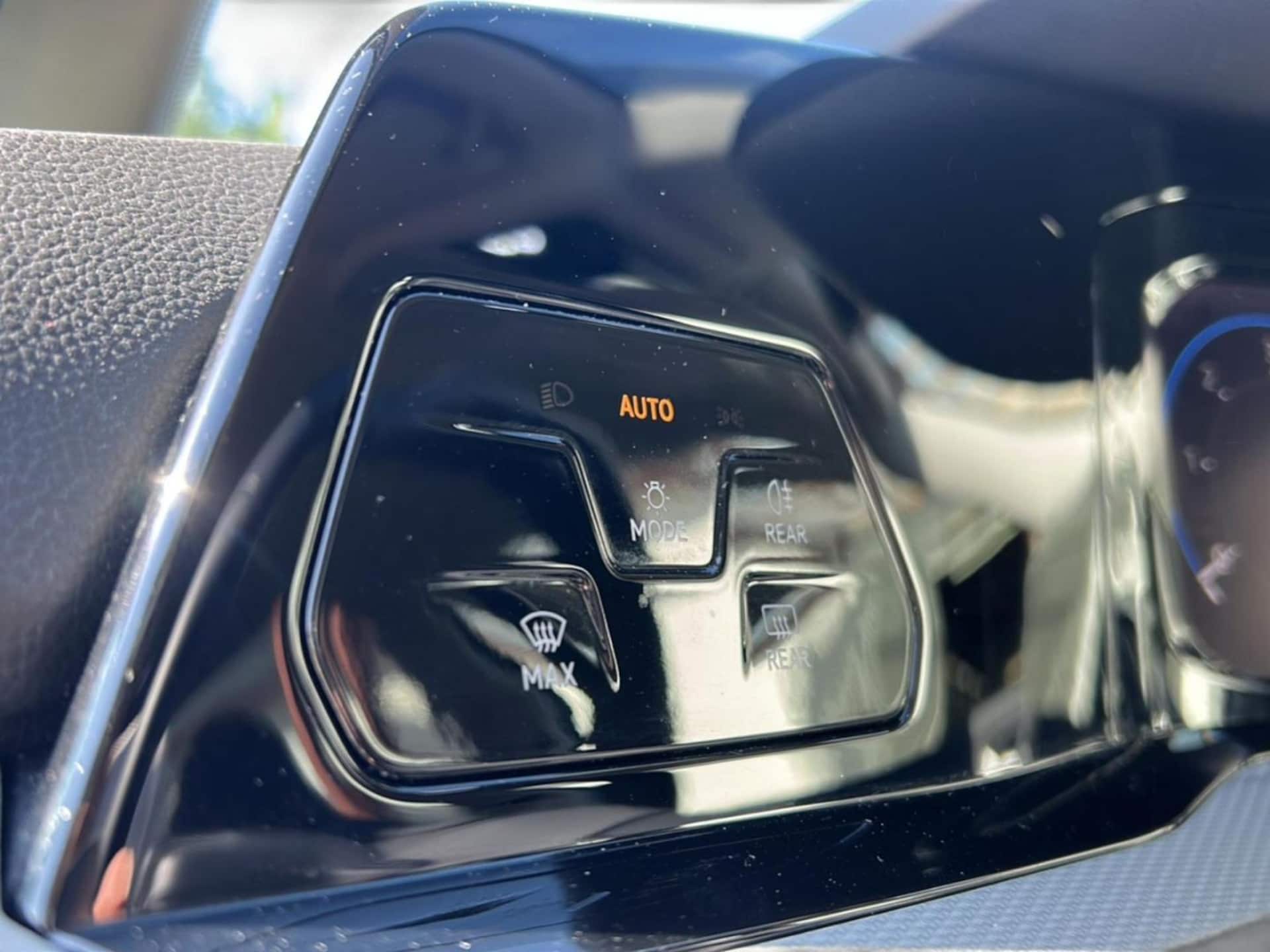 Volkswagen Golf MOVE