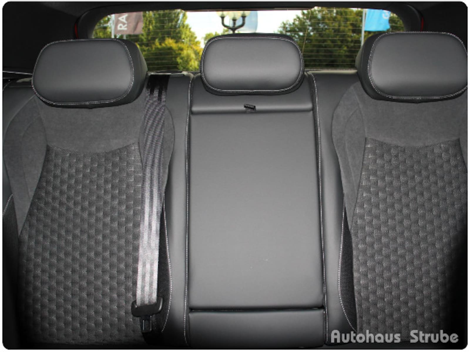 Volkswagen T-Roc – Bild 13