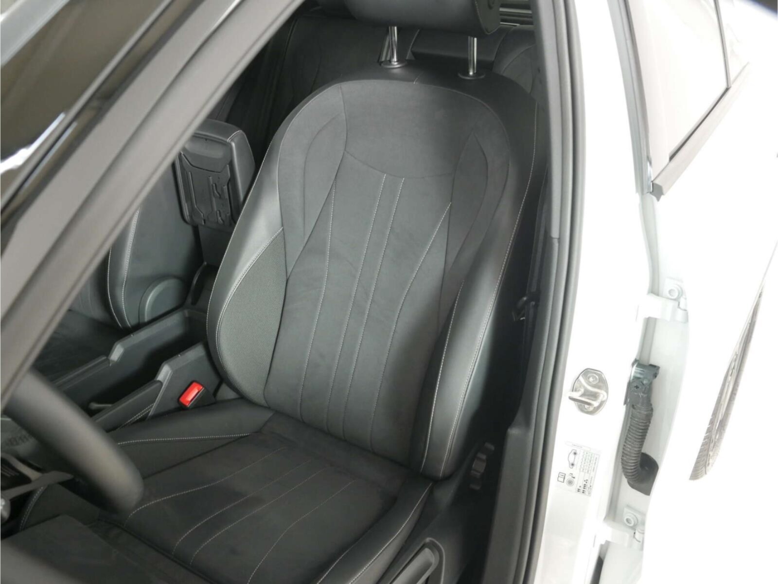 Volkswagen T-Roc – Bild 9