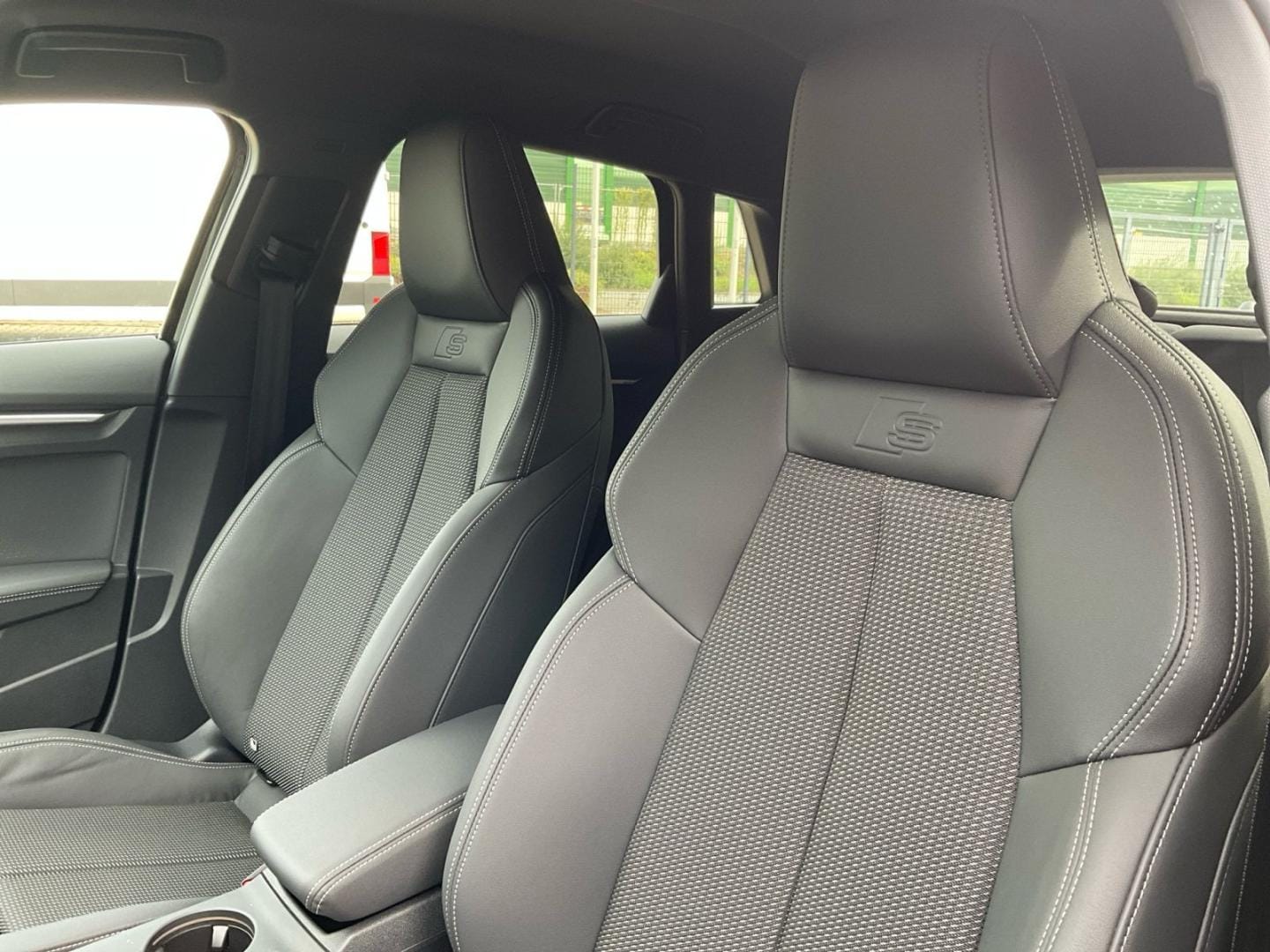 Bild über Audi A3 Sportback TFSI e TFSI e 150 kW S tronic - für weitere Informationen kontaktieren Sie den Audi Partner