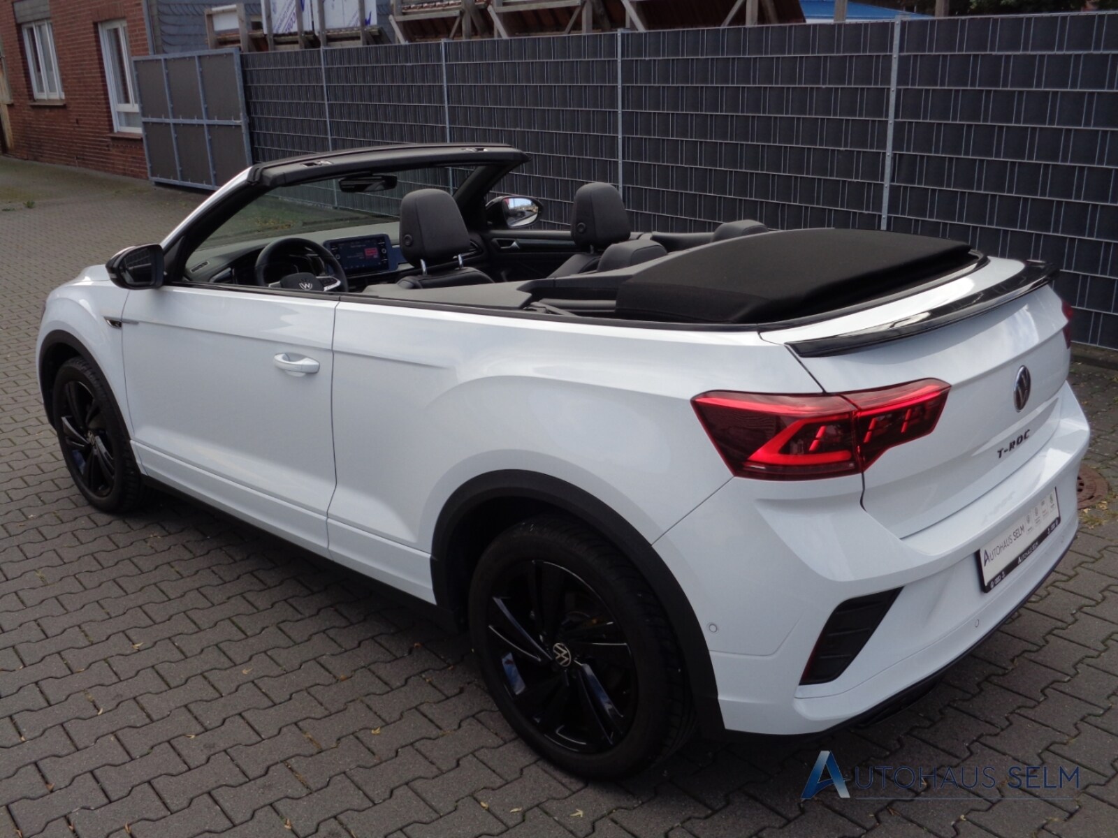 Volkswagen T-Roc Cabriolet – Bild 9