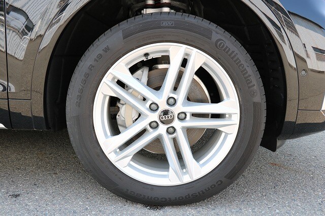 Image about Audi Q5 40 TDI quattro S line 150(204) kW(PS) S tronic