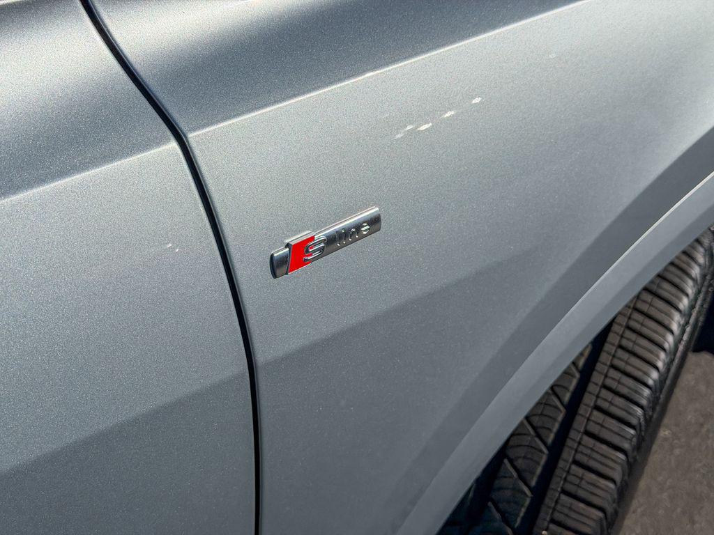 2025 Audi Q8 Premium Plus - Photo 7