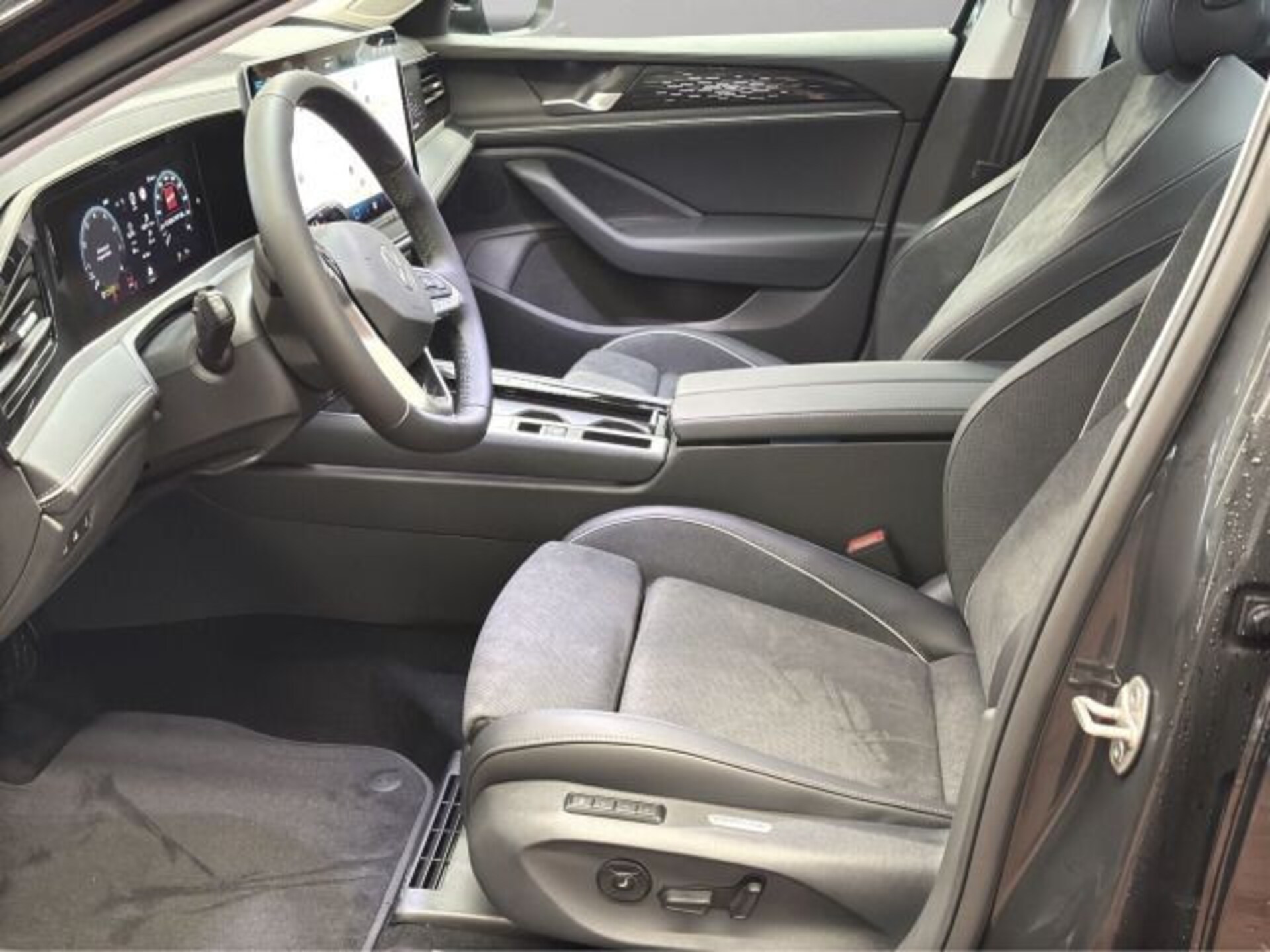Volkswagen Passat Elegance