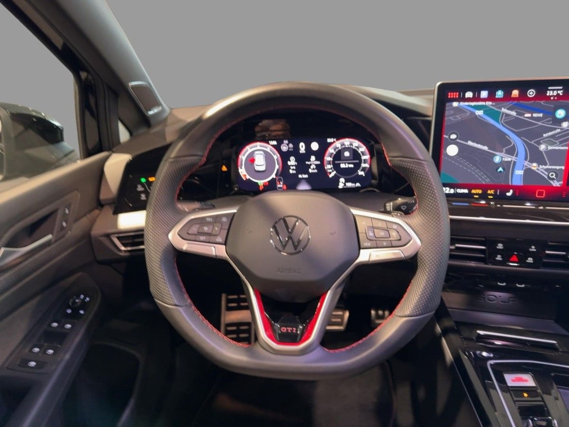 Volkswagen Golf GTI