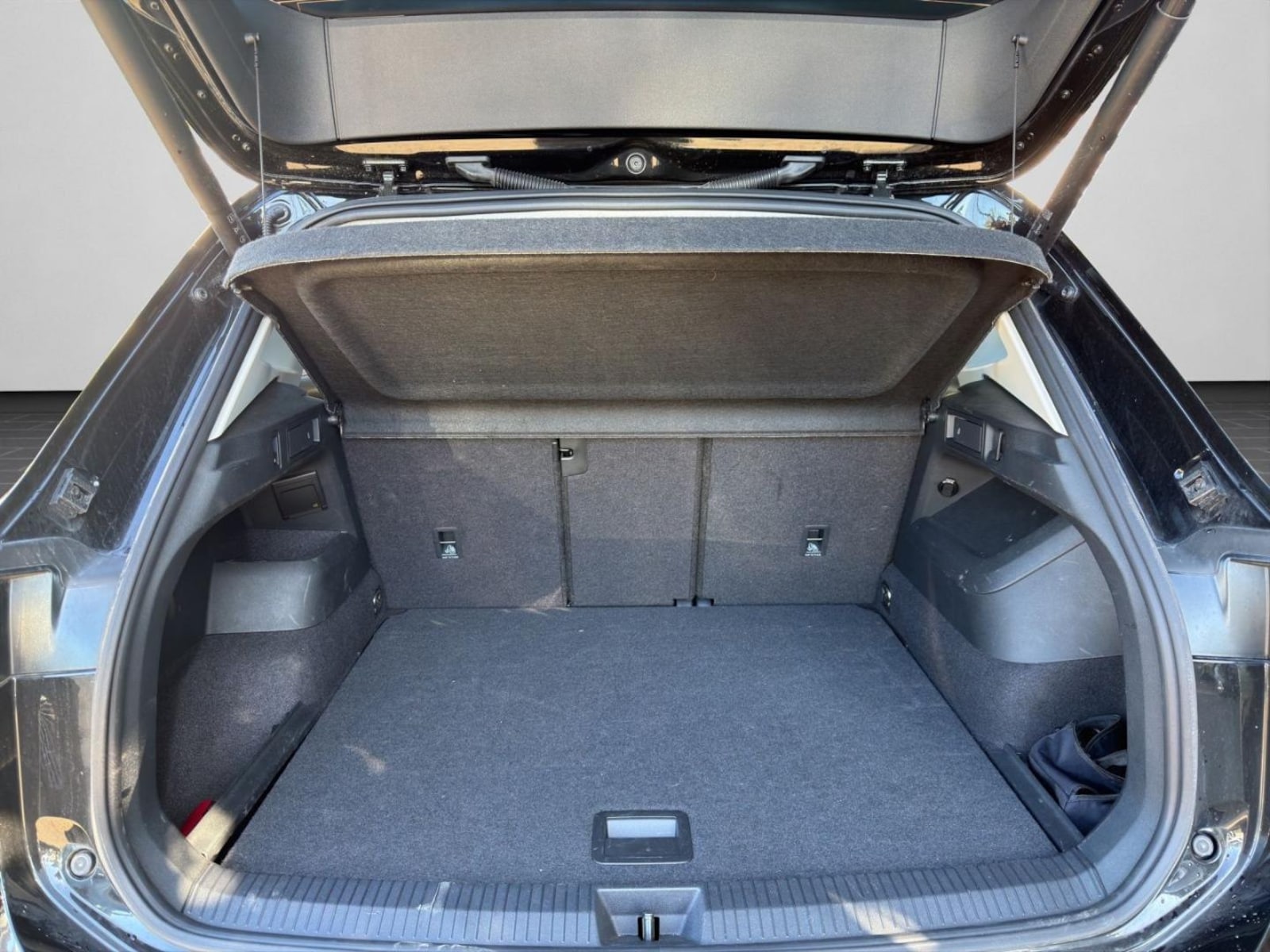 Volkswagen Tiguan – Bild 15