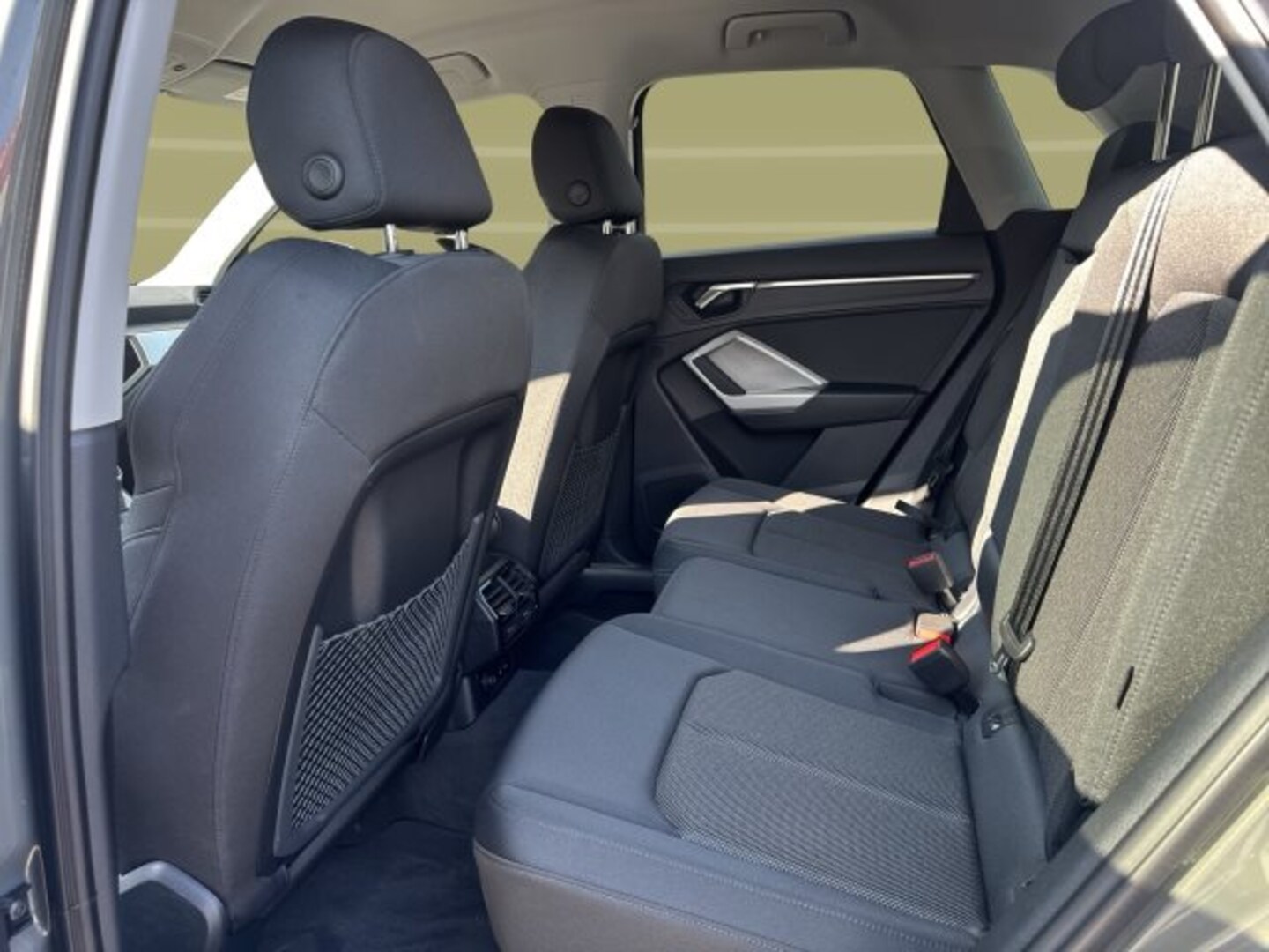 Bild über Audi Q3 TDI 110 kW S tronic - für weitere Informationen kontaktieren Sie den Audi Partner